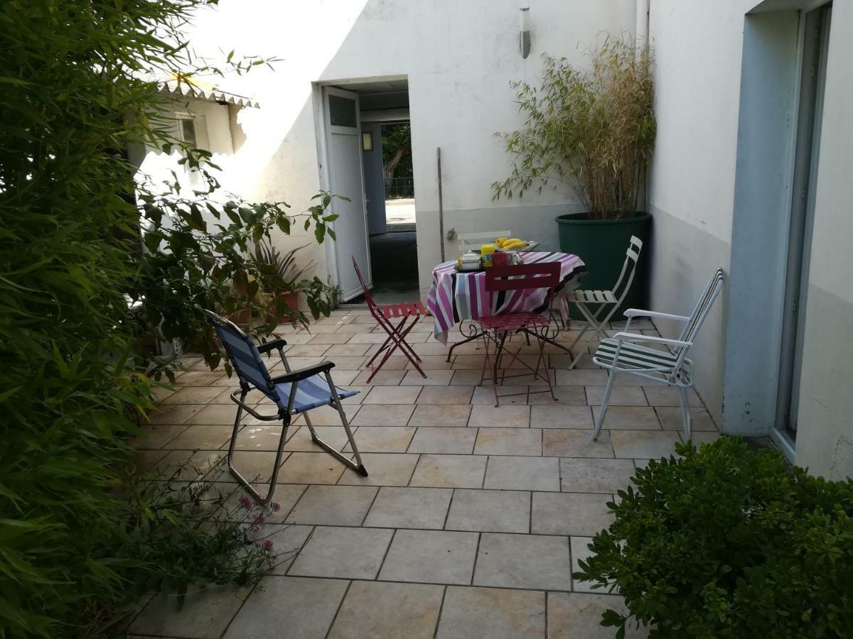 Guest House Groupe Et Famille Saint-Saint-Paimboeuf エクステリア 写真